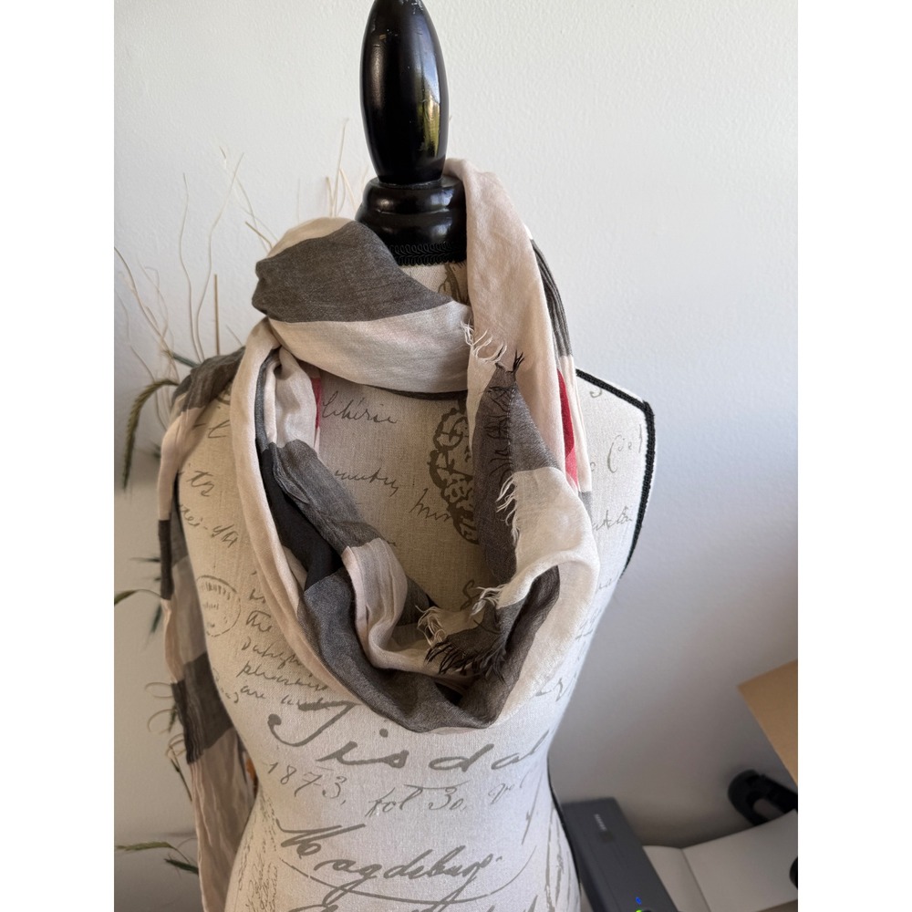Burberry London England Oversized Check Scarf Grey Cream Red Fringe 31in Wide